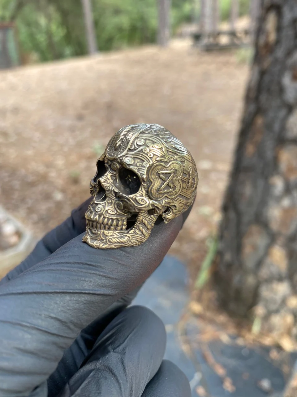 Brass Tied Wind Skull Ring - Image 6