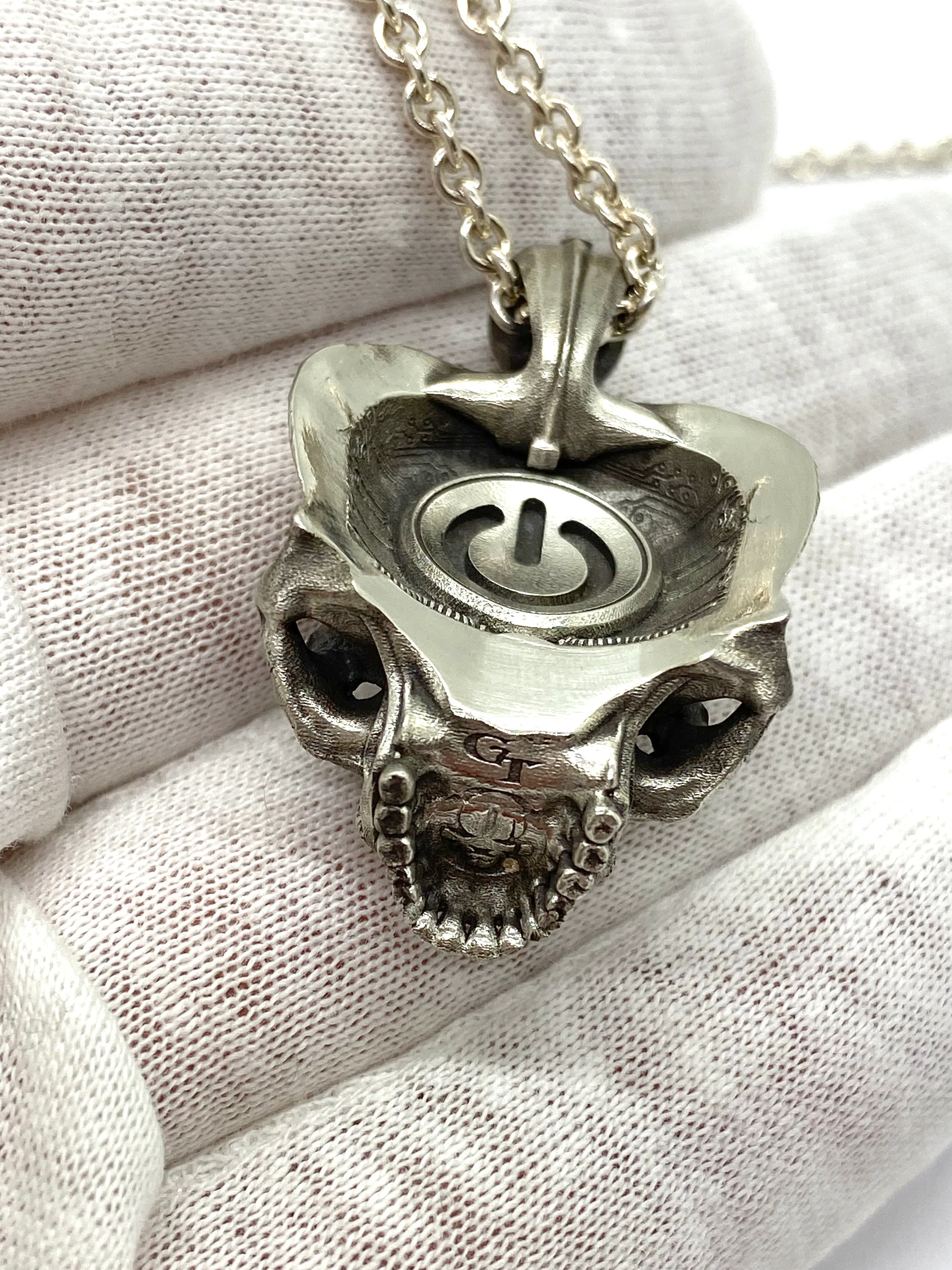 TechSkull.2 Sterling Pendant - Image 7