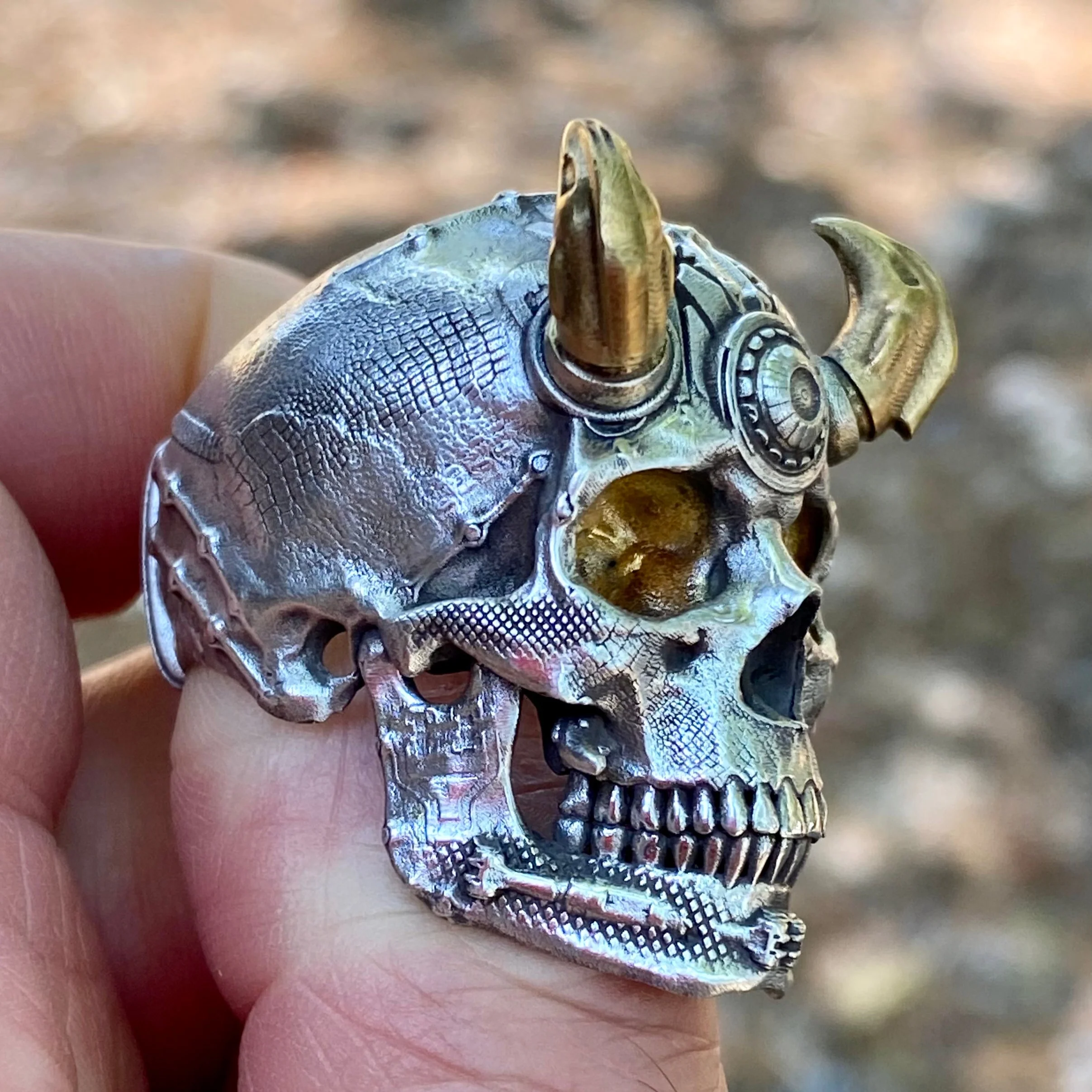 TechSkull.3 with Gold Detail - Image 3